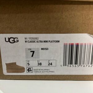 UGG Classic Ultra Mini Platform Boot